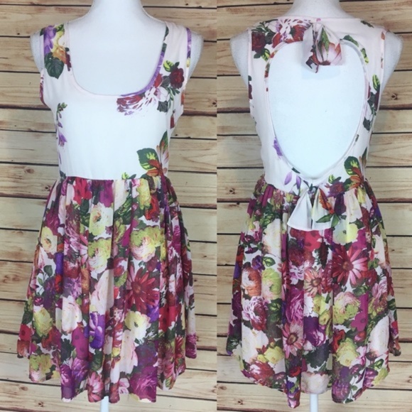 Mimi Chica Dresses & Skirts - Mimi Chica Floral Keyhole Dress Bows Sleeveless M